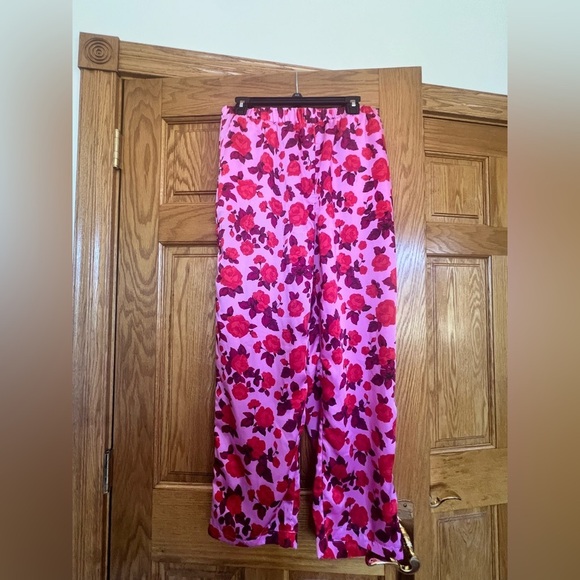 LOFT - Button Down Elastic Floral Pink and Red Satin Notch Collar Pajama Set - Picture 10 of 11